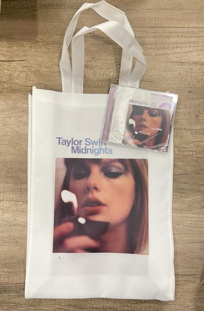 Midnights: Lavender Edition Deluxe CD (with Tote Bag)
