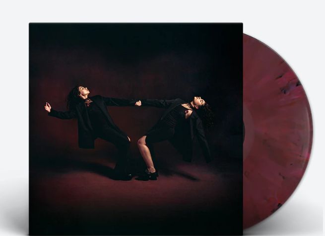 Love & Hyperbole (LP + signed card) (UShop獨家銷售)