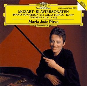 MOZART: Piano Sonatas KV 331, KV 457